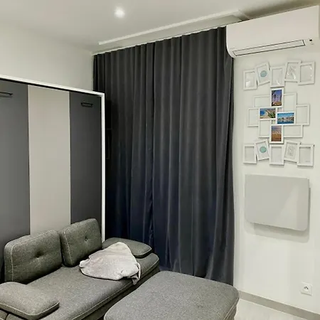 Petit Bijou Nicois * ニース