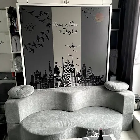 Petit Bijou Nicois * نيس